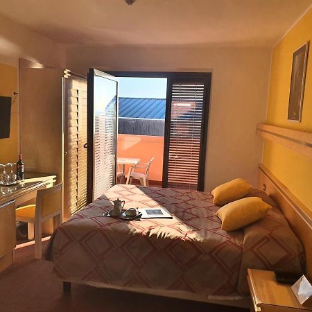 Hotel Antares Grado Exterior photo