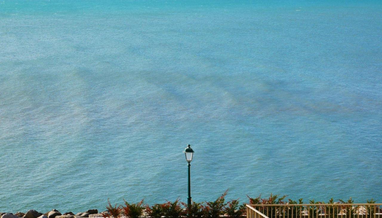 Hotel Antares Grado Exterior photo